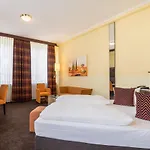 Western Hotel 3*