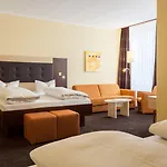 Western Hotel