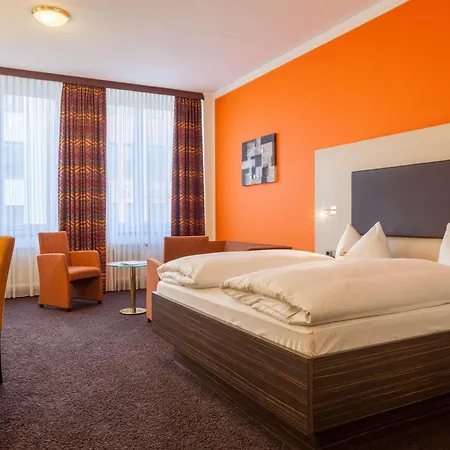 Отель Western 3*