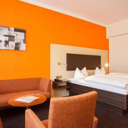 Western Otel 3*